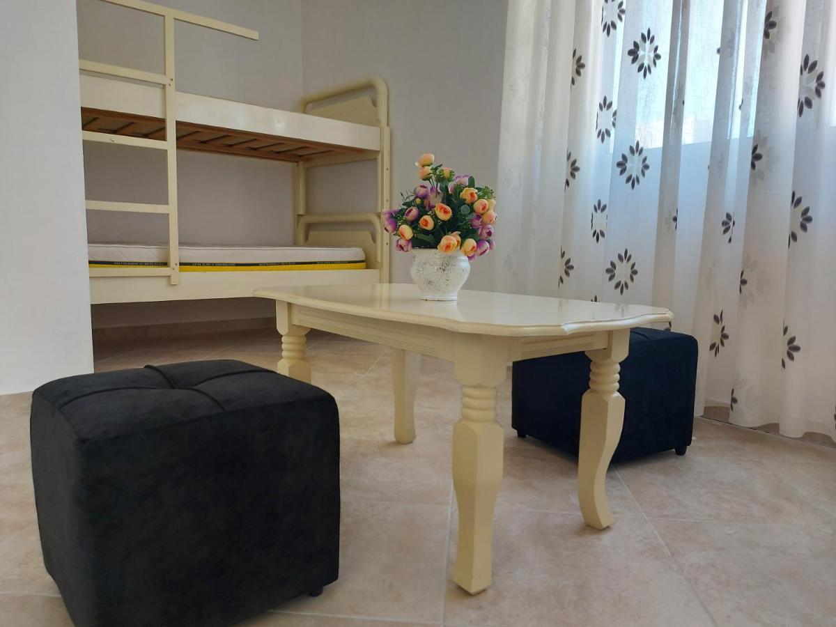 Bral Apartment 7 - Two-Bedroom With Seaview Durrës Exteriör bild